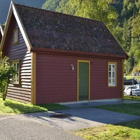 6 Person In Laerdal Lærdalsøyri